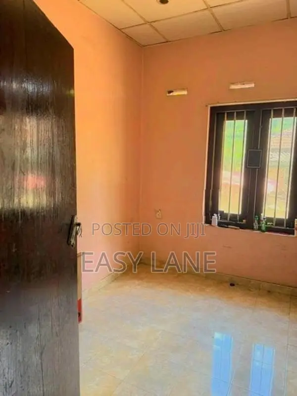 හොරණ ගෝවින්නෙන් ඉඩමක් + අංගසම්පූර්ණ නිවසක් විකිණීමට
