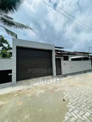Single Storied Brand New House In Habarakada