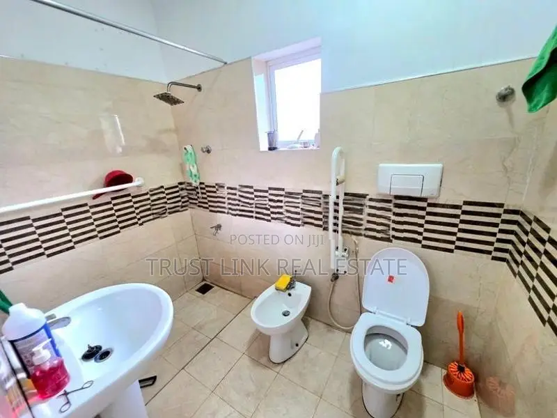 Single-Storey Home for Sale in Wattala. Just 1 km to Hendala