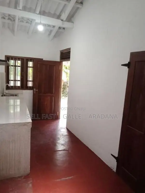 ගාල්ල වටරැක පිහිටි ඉඩම විකිණීමට