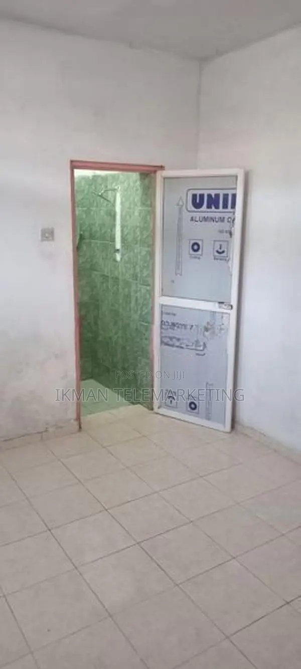 House For Rent In Kalapaluwawa, Rajagiriya