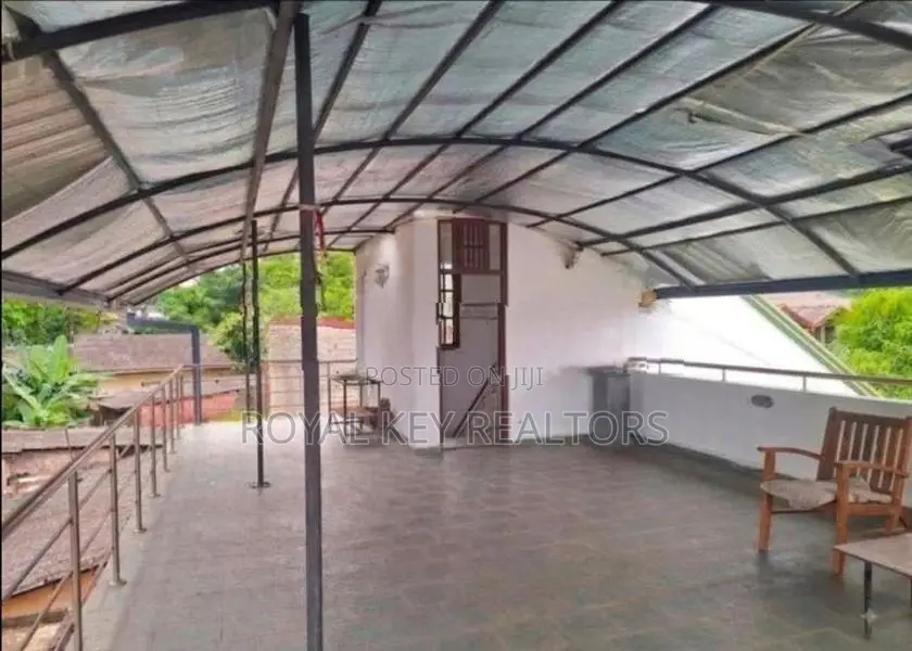 04 Bedroom -Unfurnished House For Sale In Kotte