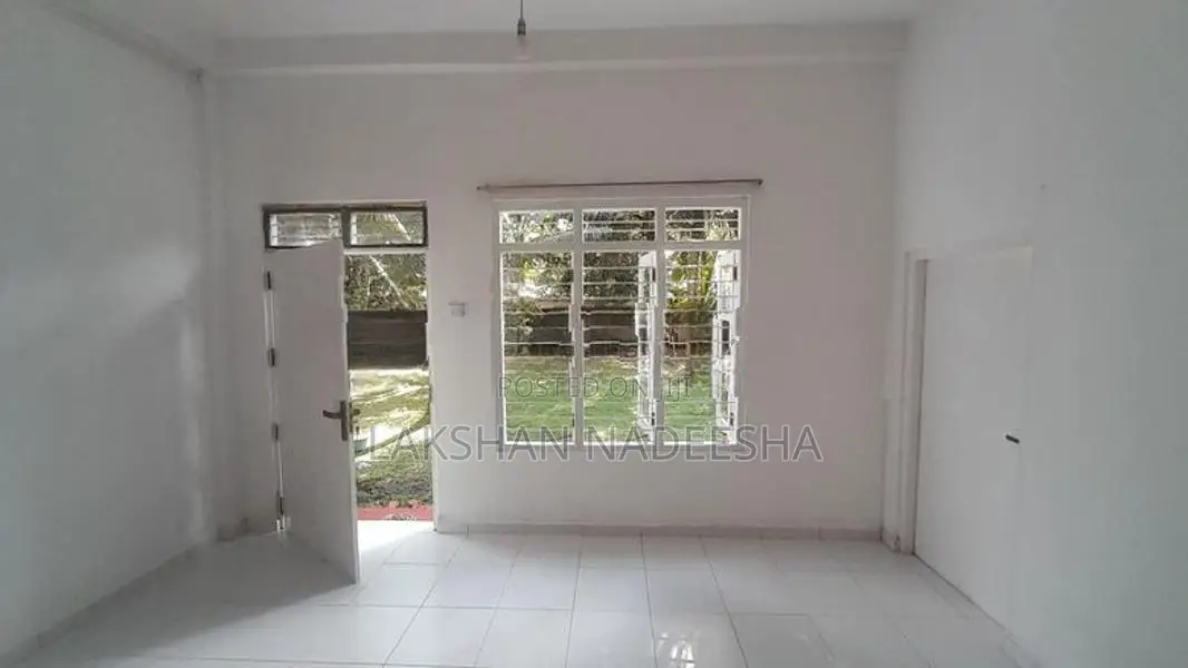 නිවසක් කුලියට දීමට ඇත Kaduwela