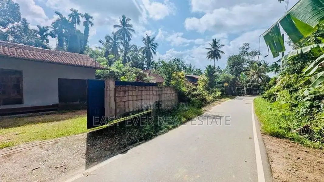 කිරිවත්තුඩුව - තලගල නිස්කලංක පරිසරයක පිහිටි නිවස සහ ඉඩම විකිණීමට