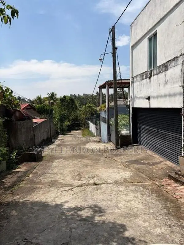 Land For Sale In Pannipitiya