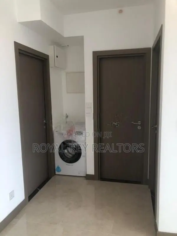 Marina Square – 02 Bedroom Unfurnished Apartment For Sale In Colombo 1