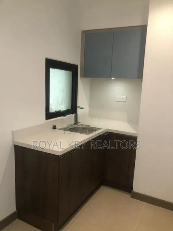 Marina Square – 02 Bedroom Unfurnished Apartment For Sale In Colombo 1