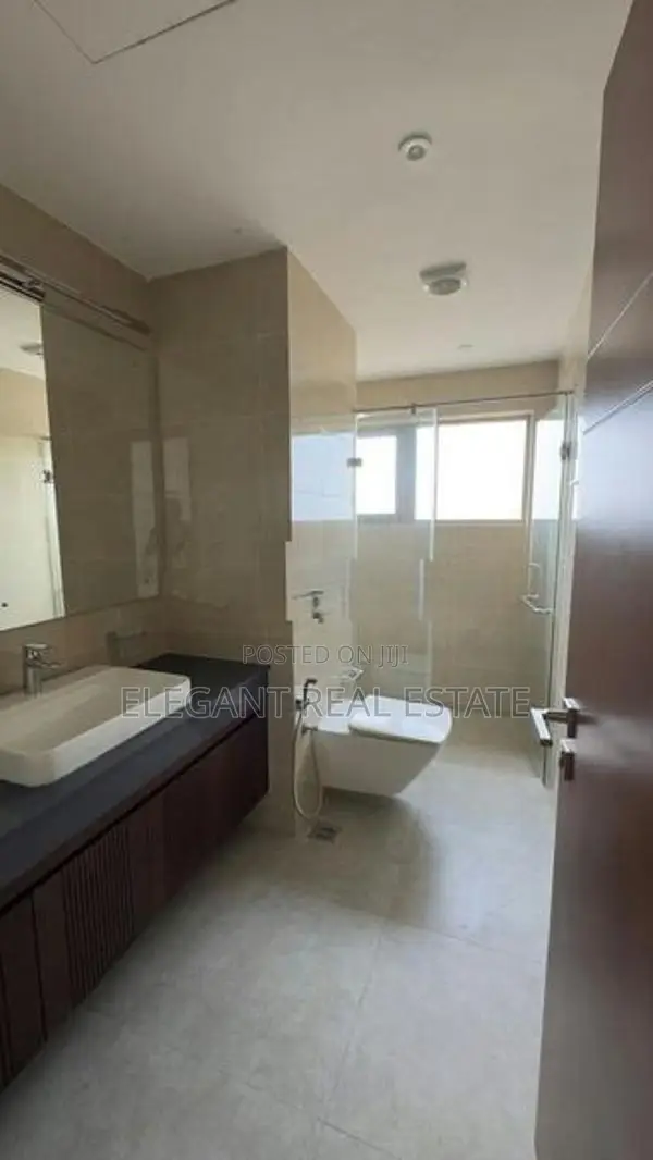 The Grand - 03 Bedroom Apartment For Sale In Colombo 07 (A4466)