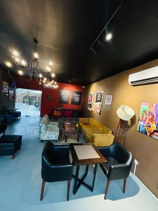 600 SqFt Resturant Space For Rent in Kotte