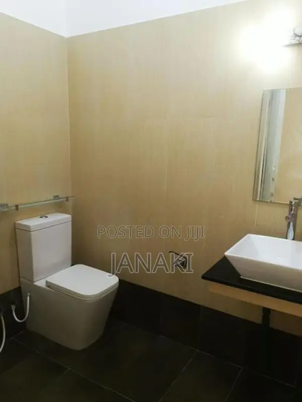 Three-Story House For Sale – Pelawatta, Pothuarawa Road In Battaramull