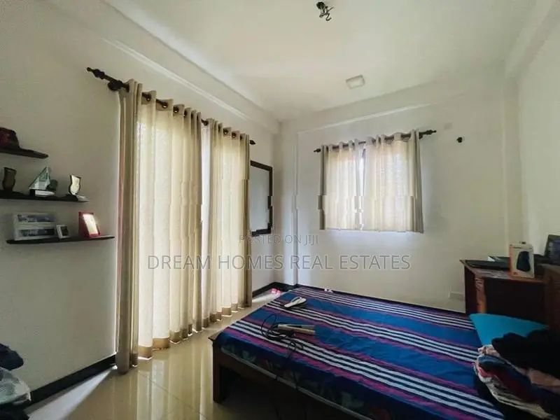 2-Storey Family Home In Enderamulla, Wattala