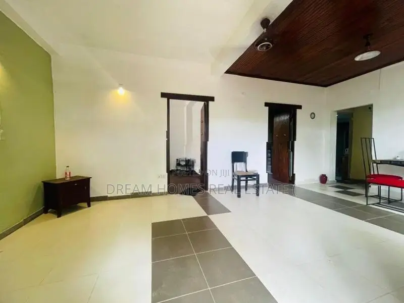 Two Houses on One Property for Sale – Battaramulla