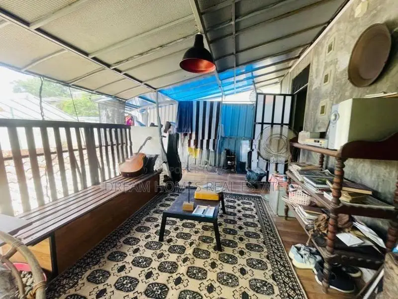 Two Houses on One Property for Sale – Battaramulla