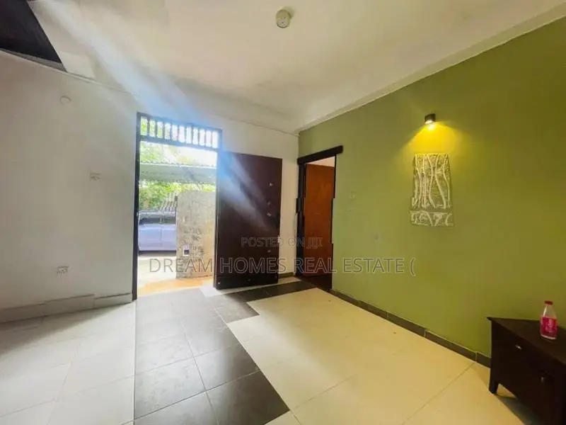 Two Houses on One Property for Sale – Battaramulla
