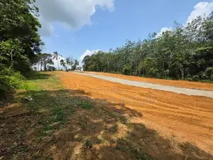Mawak Oya Facing Land For Sale - Padukka