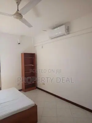 Apartment For Rent At Pacific Pinnacle, Colombo 04 - PDA462