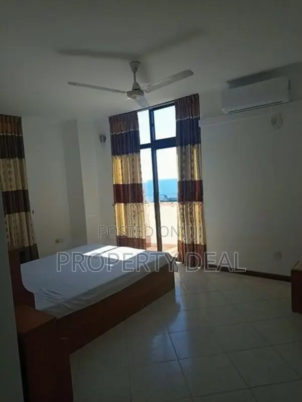 Apartment For Rent At Pacific Pinnacle, Colombo 04 - PDA462