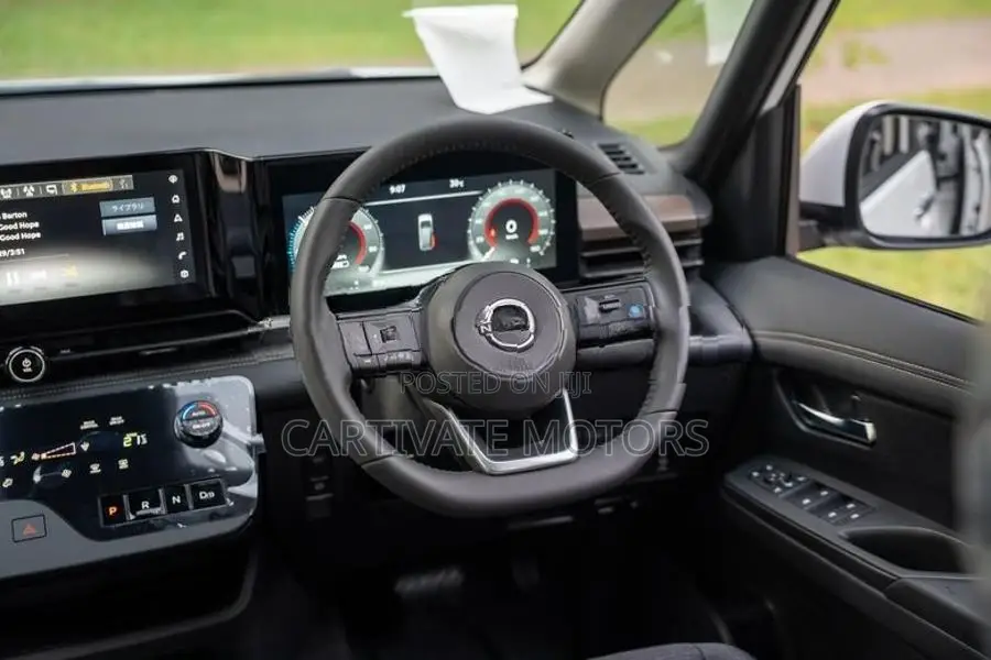 Nissan Serena e-POWER Highway star 2025