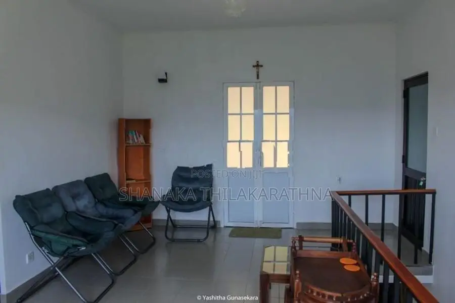 Fully Furnished Hillside House For Sale – Nillambe, Peradeniya