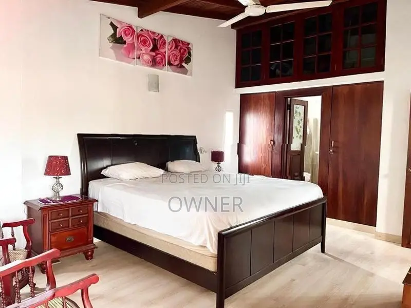 Three Story House For Sale In Mount Lavinia