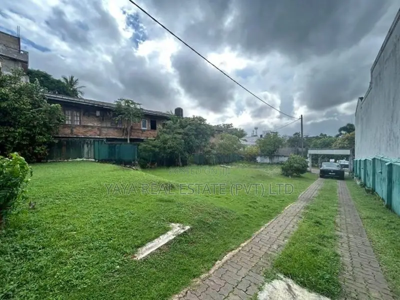 Residential Land For Sale IN Maharagama
