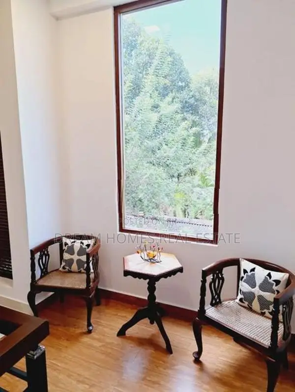 Apartment Building For Sale In Thalapathpitiya Talawatugoda