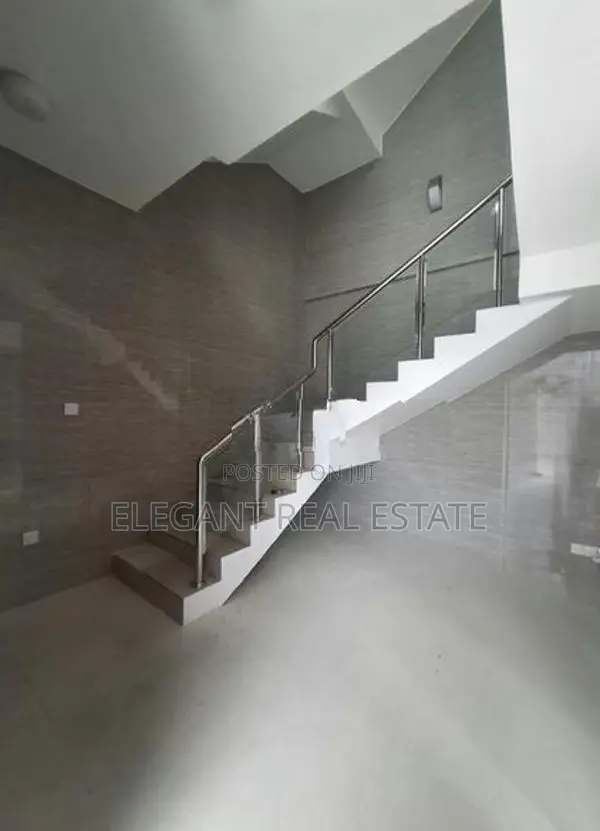 Treasure Trove - 02 Bedroom Apartment for Sale in Colombo 08 (a6079)