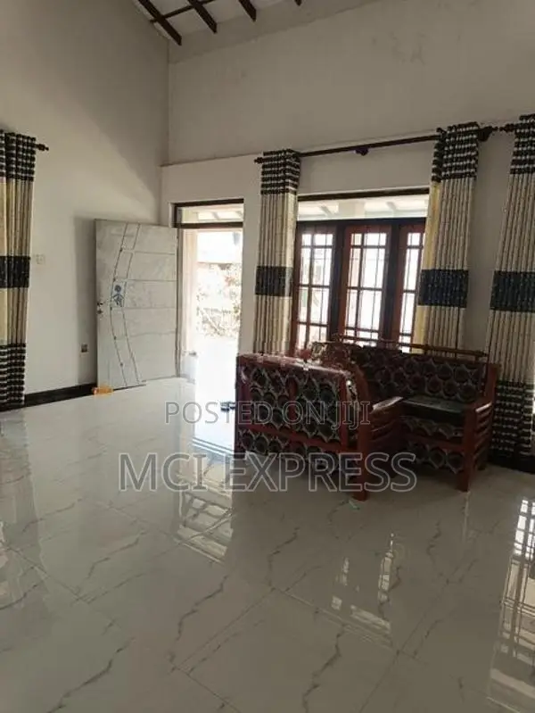 House For Sale - වටිනා නිවසක් විකිණීමට