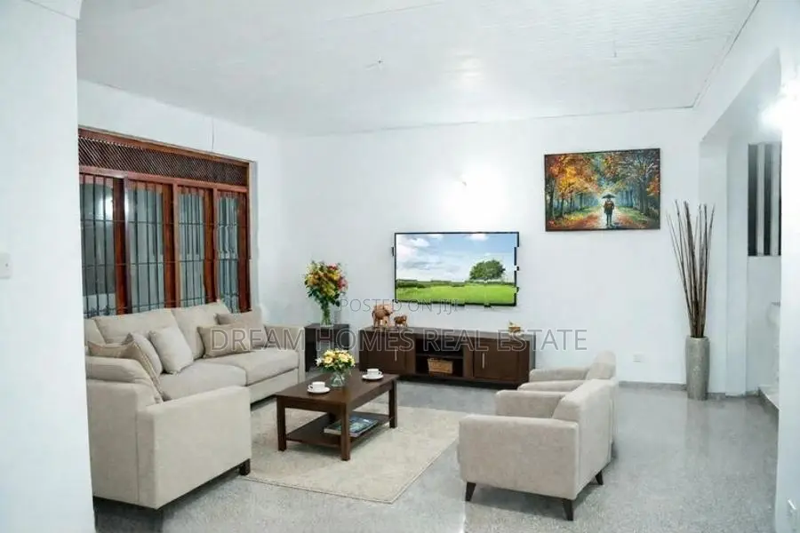 Newly Renovated 5 BR House for Sale – Nugegoda