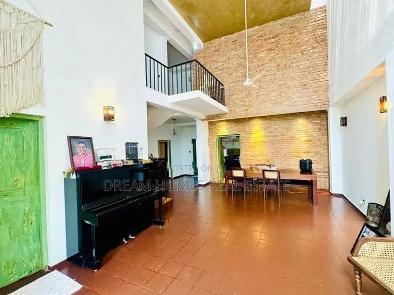 Modern House For Sale In Kotte With Rooftop Living Area