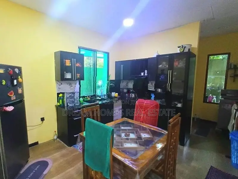 Single-Storey House for Sale in Kahathuduwa – 4 Bedrooms