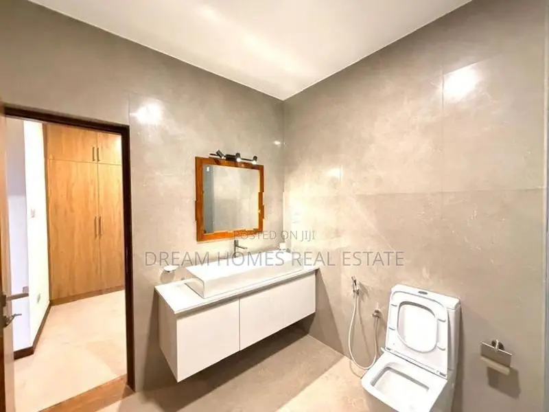 Modern Luxury House For Sale In Battaramulla Million