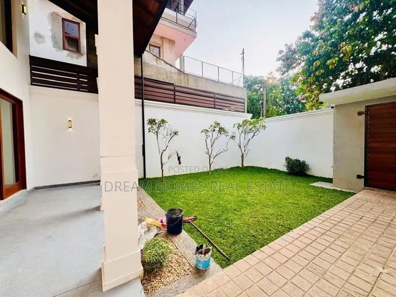 20 Perch Luxury House For Sale In Kotte