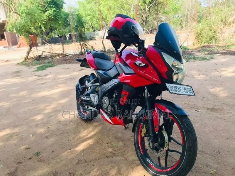 Bajaj Pulsar 150 Used 2015