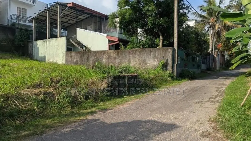10.5 Perches Land for Sale in Malabe
