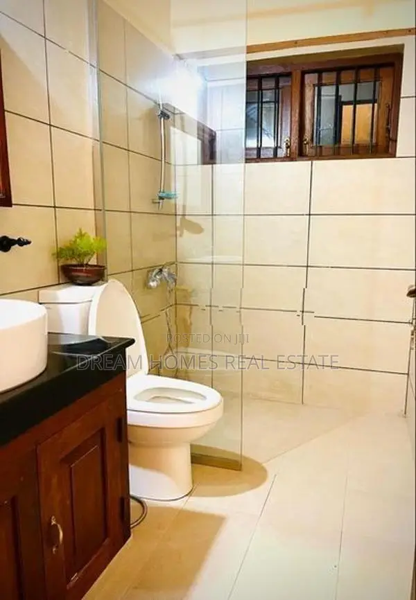 Architecturally Designed 5-Bedroom House for Sale