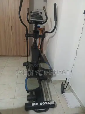 Cross Trainer