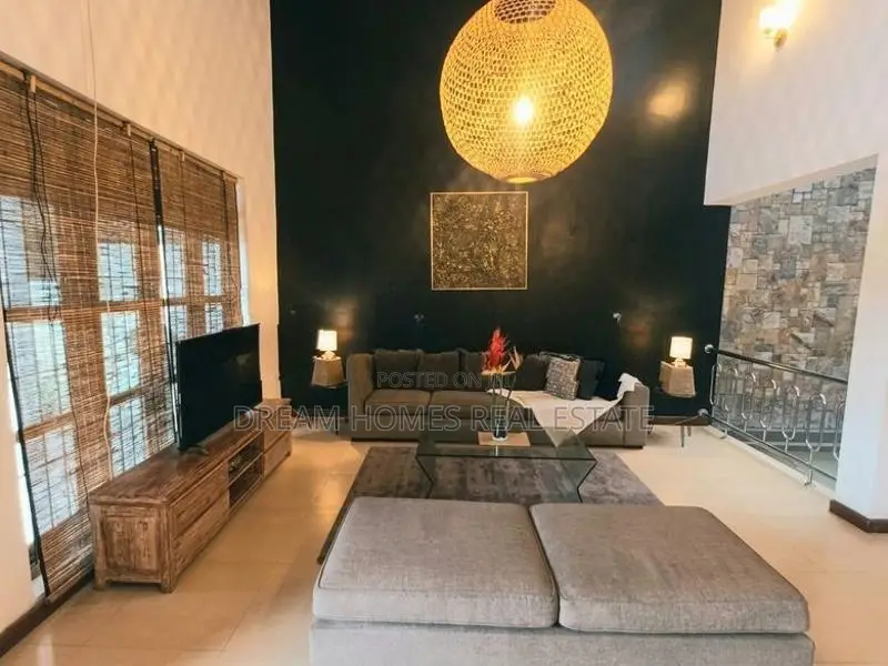 House for Sale with Luxury Furniture - Piliyandala