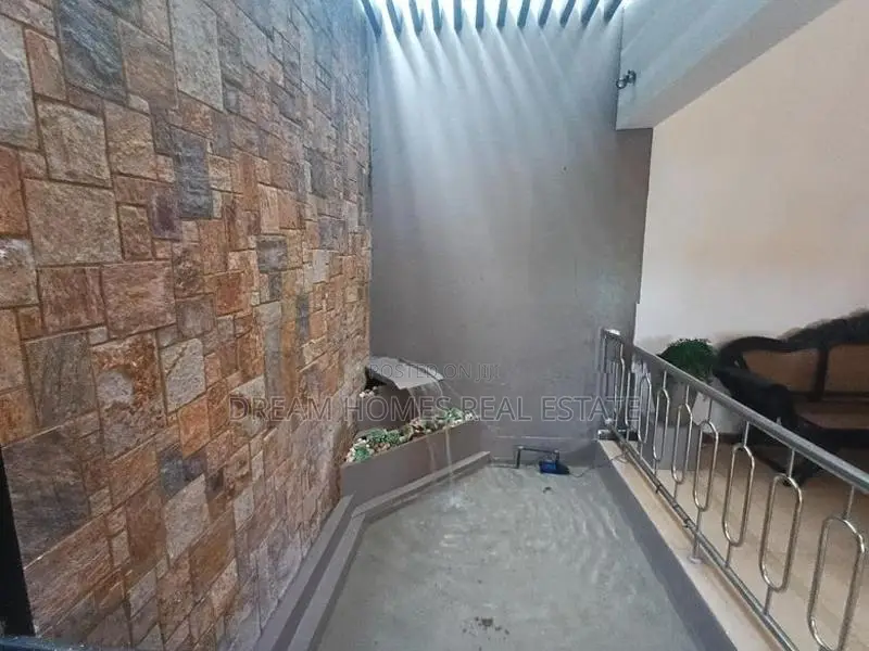 House for Sale with Luxury Furniture - Piliyandala