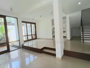 Thalawathugoda - 4 Bed Luxury House for Rent