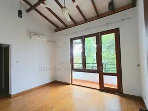 Thalawathugoda - 4 Bed Luxury House for Rent