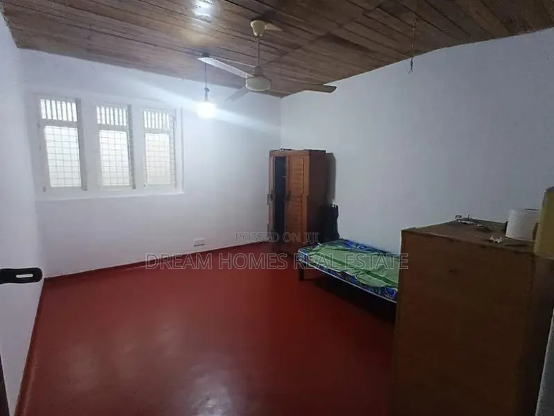 House For Rent IN Pannipitiya – Mahalwarawa Road