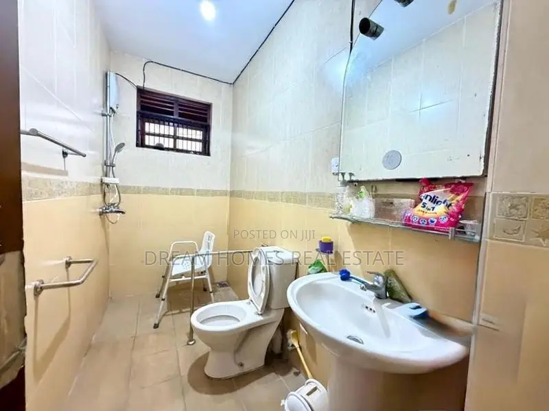 House For Sale IN Narahenpita – Colombo 05
