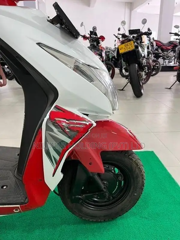 Honda Dio 2017