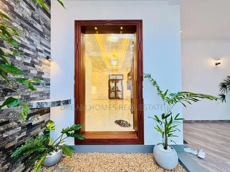 4 Bedroom Luxury House For Sale – Malabe