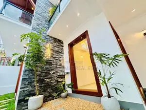 4 Bedroom Luxury House For Sale – Malabe