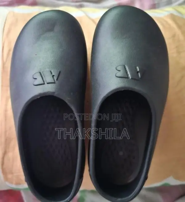 Slip on Shoes - Black
