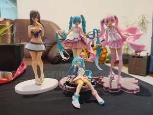 Anime Figures (Anime Girl ) - Miniature Models