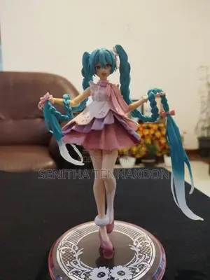 Anime Figures (Anime Girl ) - Miniature Models