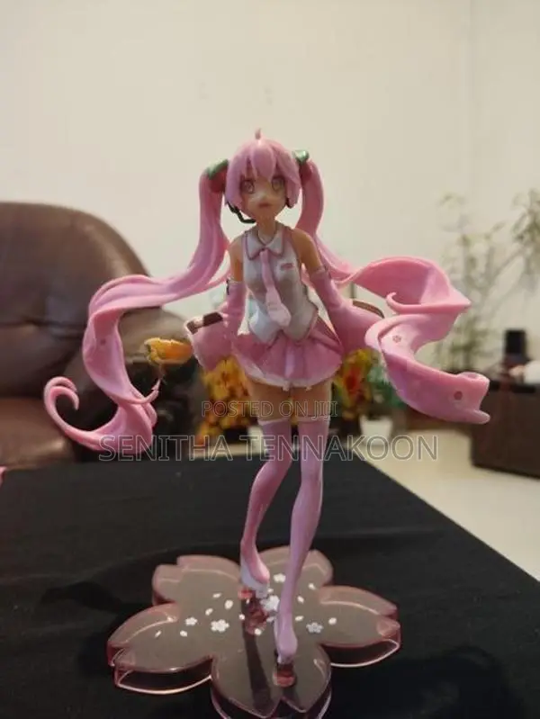 Anime Figures (Anime Girl ) - Miniature Models